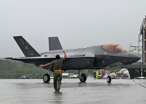 F-35 on flightline.