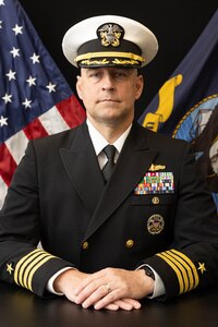 Commanding Officer, USS MESA VERDE (LPD 19)