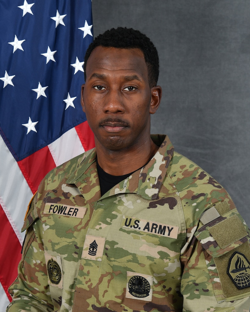 Official Photo of 1st Sgt. Anthony Fowler, CCoE, NCOA