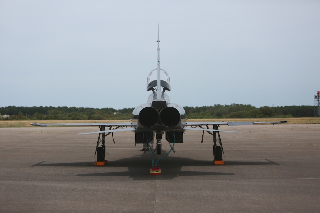 U.S. Marine Aircraft Group 41 Senior Leaders Visit Subordinate Units during Atlantic Alliance 25