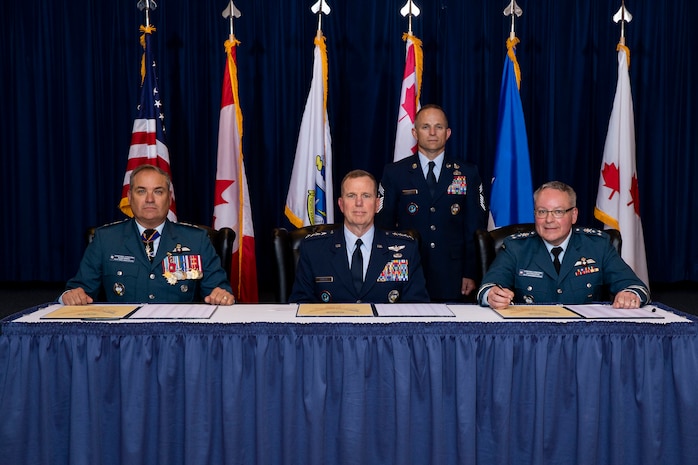 NORAD transfer of appointment and CANELEMNORAD change of command