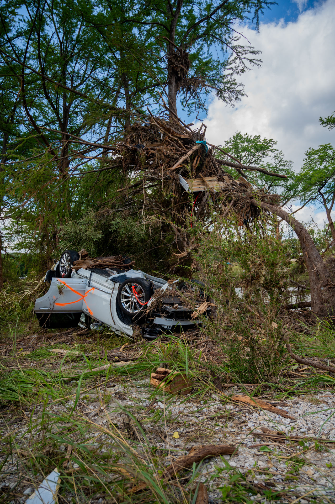 Joint Base San Antonio Airmen bring help, hope to flood-stricken