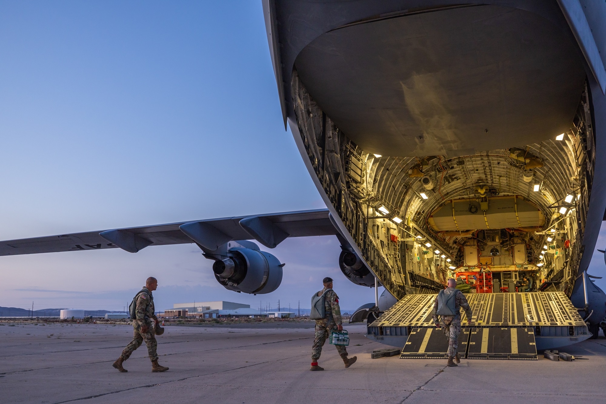 The 418th Flight Test Squadron conducted a nighttime airborne operation training with Soldiers from the Tarantula Team, Operations Group, National Training Center out of Fort Irwin, California, June 4. (Photo by James West)