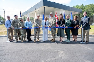 Image of ribbon cutting