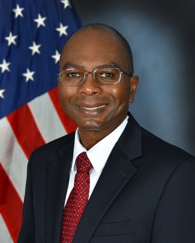 Headshot of Kelvin Goodwine