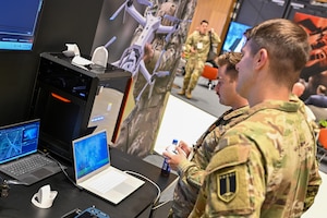 Soldiers Highlight Innovation and Capability During LANDEURO