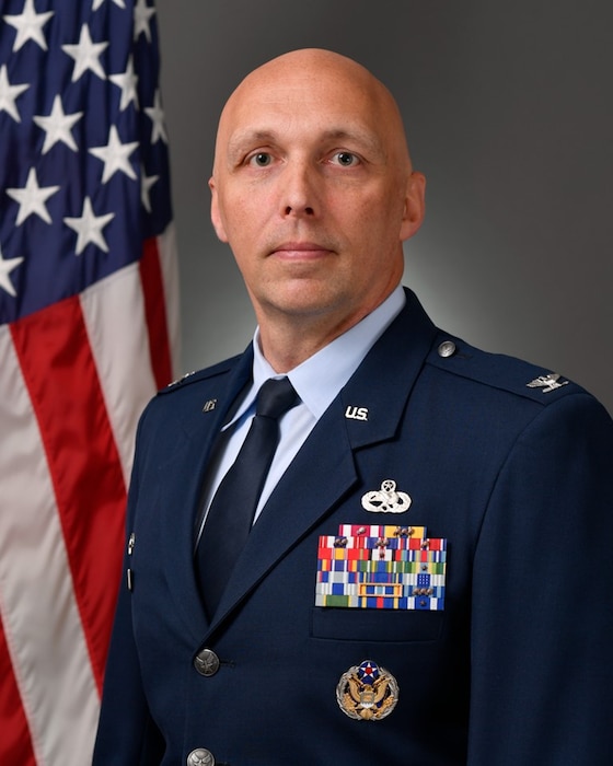 Col. Bryant Official Photo