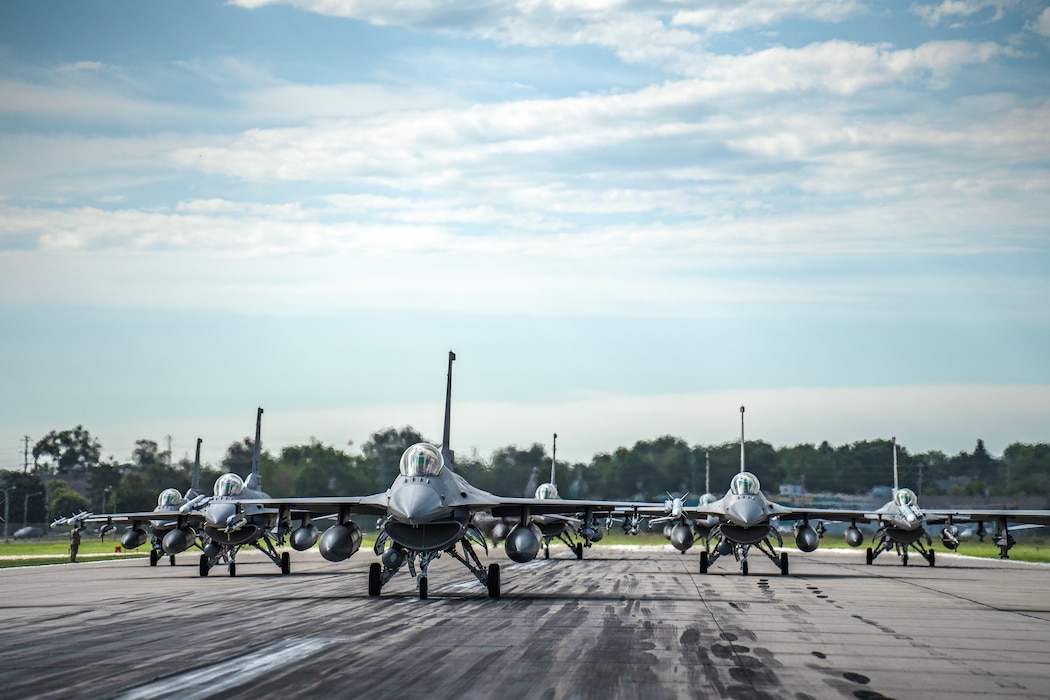 F-16 elephant walk