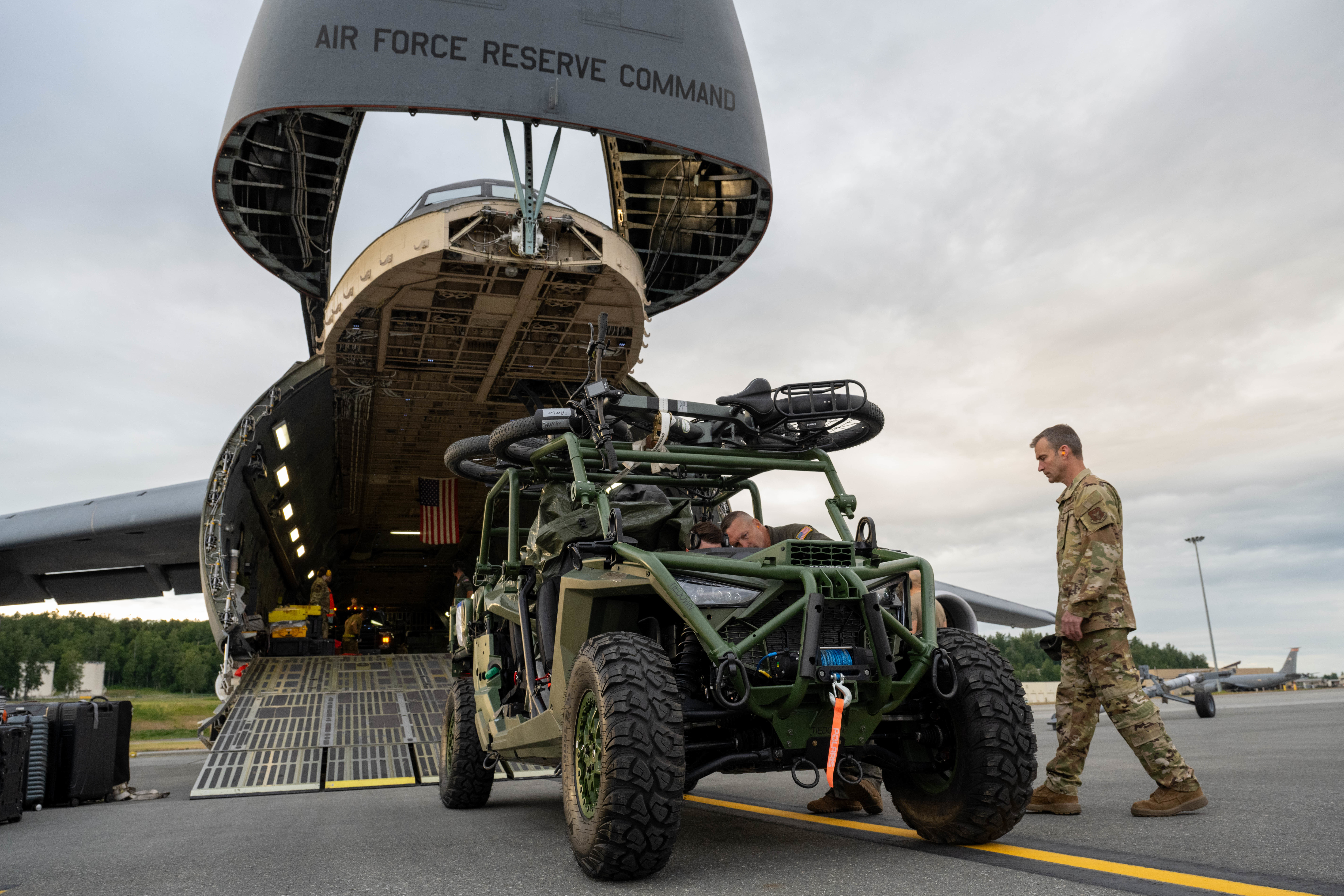 Air Force Year in Photos > Air Force > Article Display