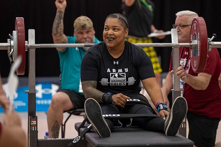 U.S. Army Capt. Channda Mitchell gets ready for the powerlifting event during the 2025 Department of Defense Warrior Games at Reid Arena, Colorado Springs, Colorado, July 18, 2025.