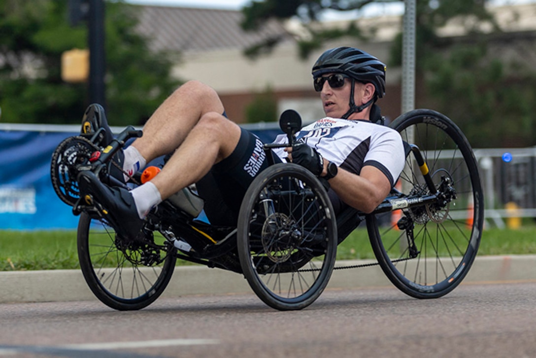 U.S. Army Sgt 1st Class Jeffery Peters competes in the cycling event during the 2025 Department of Defense Warrior Games at Colorado Springs, Colorado, July 19, 2025.
