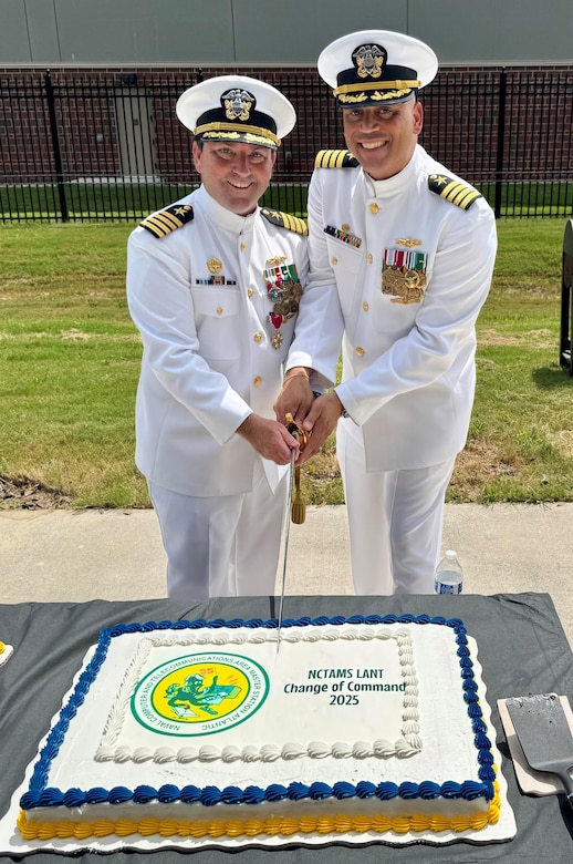 NCTAMS LANT Holds Change of Command