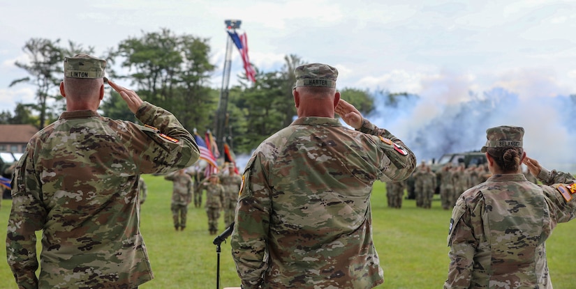 Retiring commanding general of Army Reserve's 99th Readiness Division culminates military career where it began