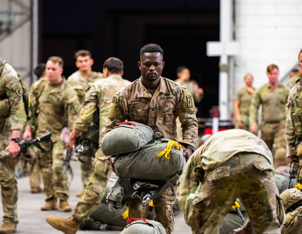 US, Turkish paratroopers launch Agile Spirit 25 with joint airborne operation