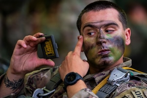 US, Turkish paratroopers launch Agile Spirit 25 with joint airborne operation