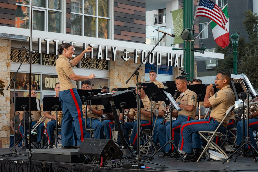 U.S. Marine Corps photo by Cpl. Alexandra M. Earl