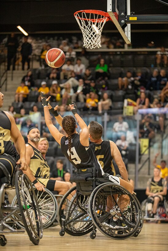 U.S. Army Retired Spc. Avery Short reaches for a rebound during the fast-paced wheelchair basketball gold medal game at the 2025 Department of Defense Warrior Games in Ed Robson Arena, Colorado Springs, Colorado, July 20, 2025.