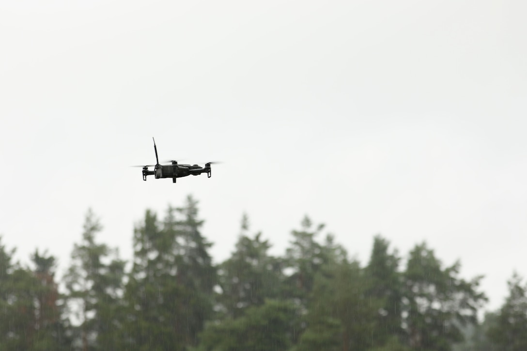 Brig. Gen. Jared D. Bordwell visits Multi-Functional Reconnaissance Company Drone Training