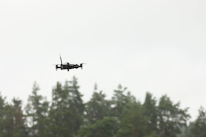 Brig. Gen. Jared D. Bordwell visits Multi-Functional Reconnaissance Company Drone Training
