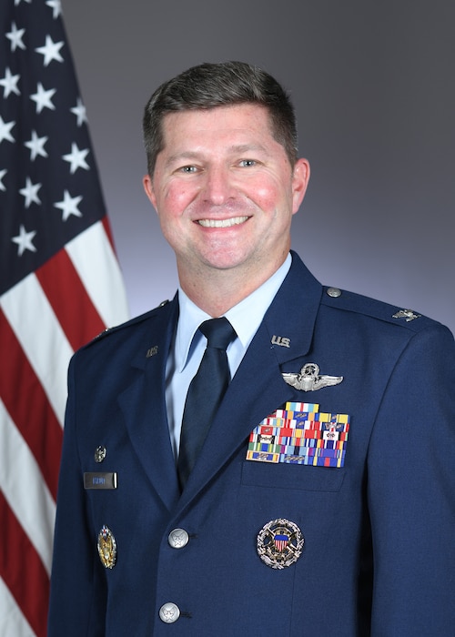 Biography photo of Col. Steven Byron.