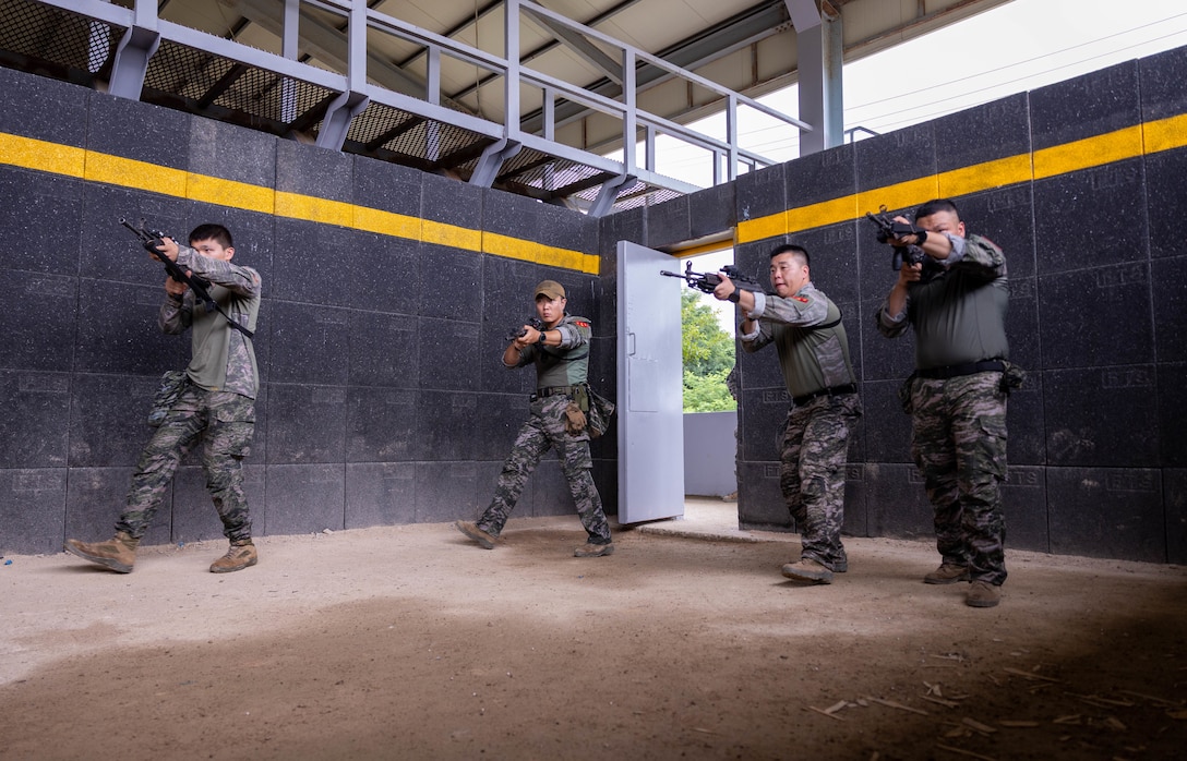 Republic of Korea Marines with 1st Marine Division, ROK conduct military operations in urban terrain training during the Korean Marine Exercise Program 25.2 in Pohang, South Korea, July 17, 2025. KMEP is conducted regularly between the ROK and U.S. Marine Corps to increase their combined capabilities through realistic training geared towards deterring threats and maintaining peace in the Indo-Pacific. (U.S. Marine Corps photo by Cpl. Kanoa Thomas)