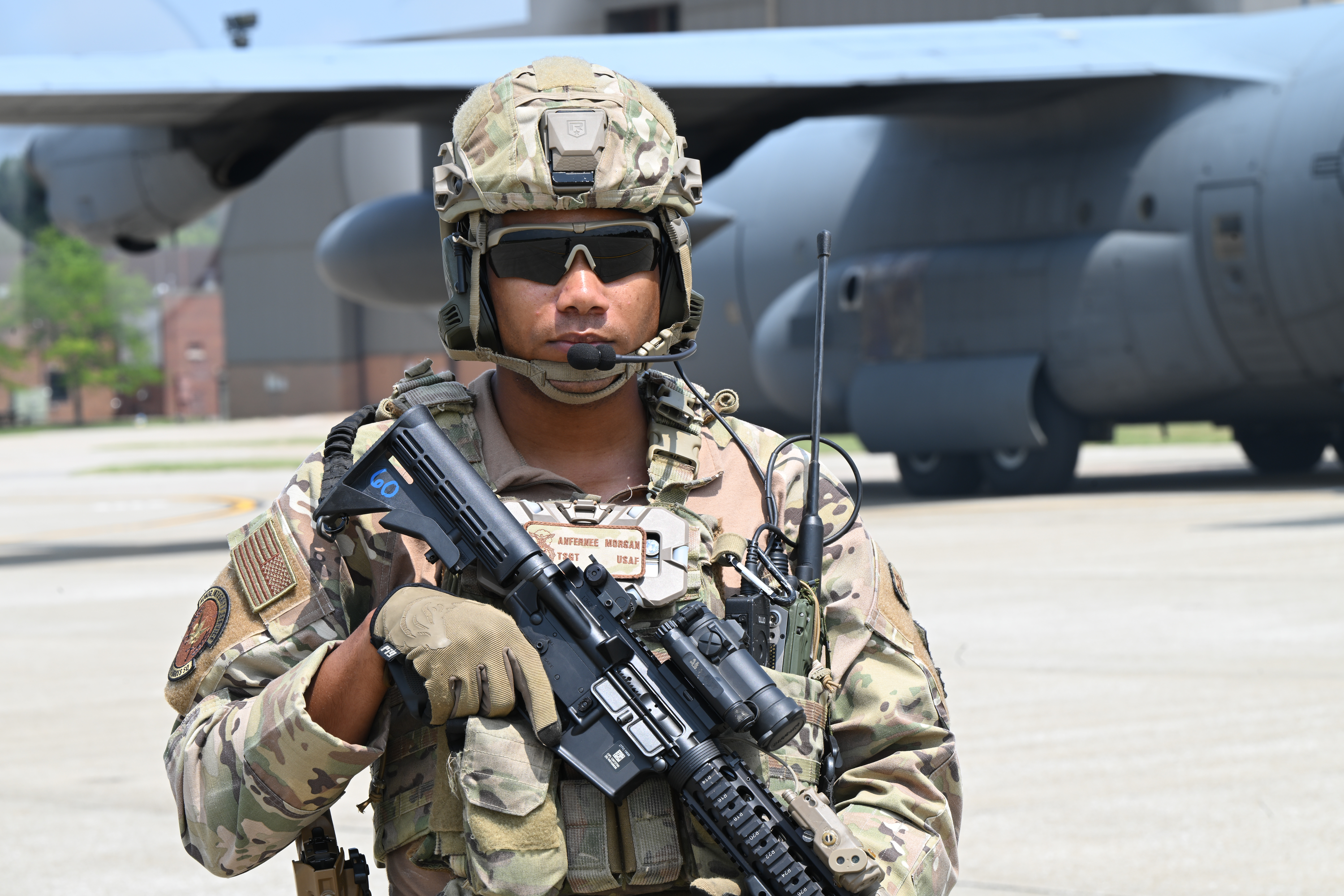 IDLC25: Cadre hone in-flight security > Youngstown Air Reserve