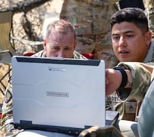 Brig. Gen. Jared D. Bordwell visits Multi-Functional Reconnaissance Company Drone Training
