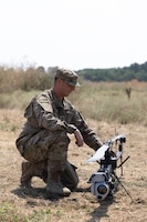 Brig. Gen. Jared D. Bordwell visits Multi-Functional Reconnaissance Company Drone Training
