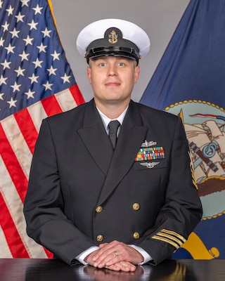 Senior Chief Jordan J. Provinsal
Command Senior Enlisted Leader, Puget Sound Naval Shipyard & Intermediate Maintenance Facility