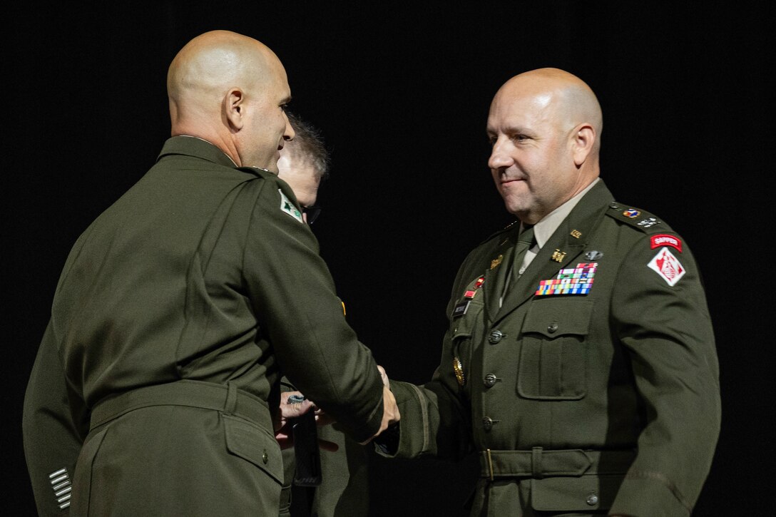 Col. Robert M. McTighe Takes Command of Sacramento District