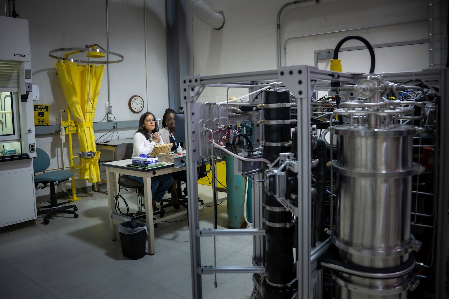 A team from the Naval Air Warfare Center Aircraft Division monitors data collected during an oxygen system contamination test to check for potential aircrew air impurities using the Navy’s new test rig called the Gaseous Injection Analyzer, or GaIA, April 16.