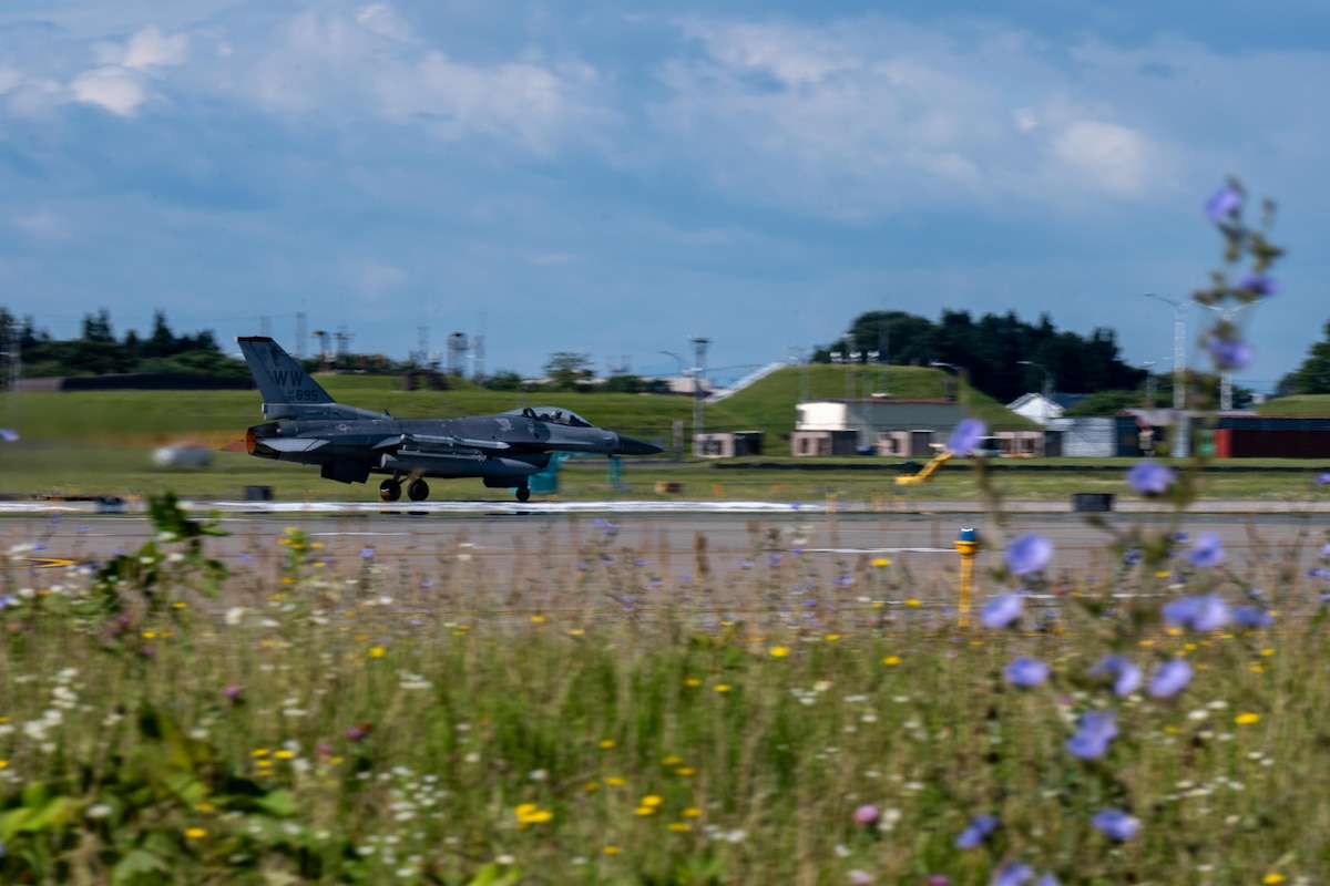 A U.S. Air Force F-16 Fighting Falcon assigned to the 35th Fighter Squadron takes off for agile combat employment operations during exercise Resolute Force Pacific 2025.