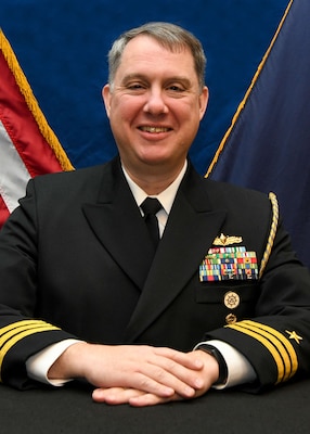 COMMANDER MICHAEL VAAS