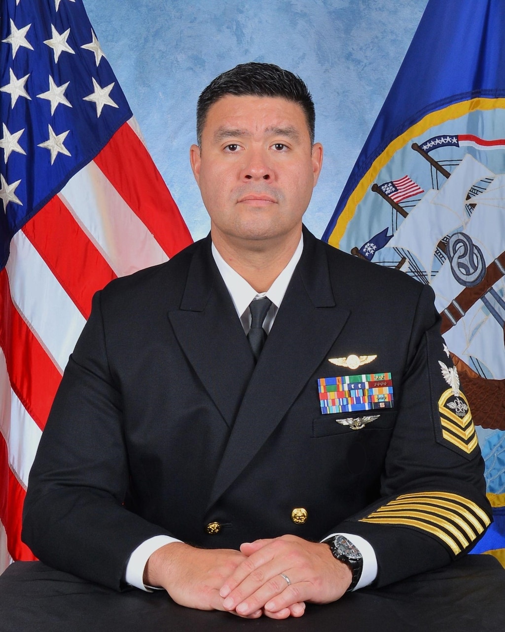 CMDCS > Commander, U.S. Navy Region Korea > Bio Detail