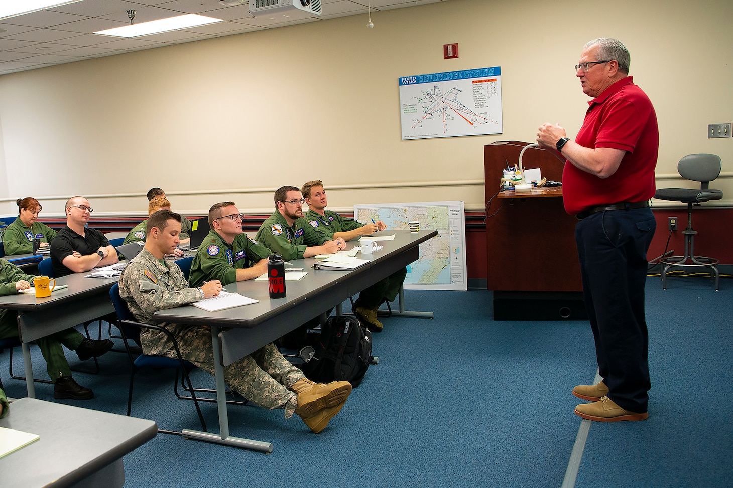 Senior instructor Dr. Vernon Gordon leads an Oct. 3, 2018, class at USNTPS at Naval Air Station Patuxent River, Md. The 11-month curriculum includes 530 hours of academic instruction in fixed-wing, rotary-wing and airborne/unmanned systems.