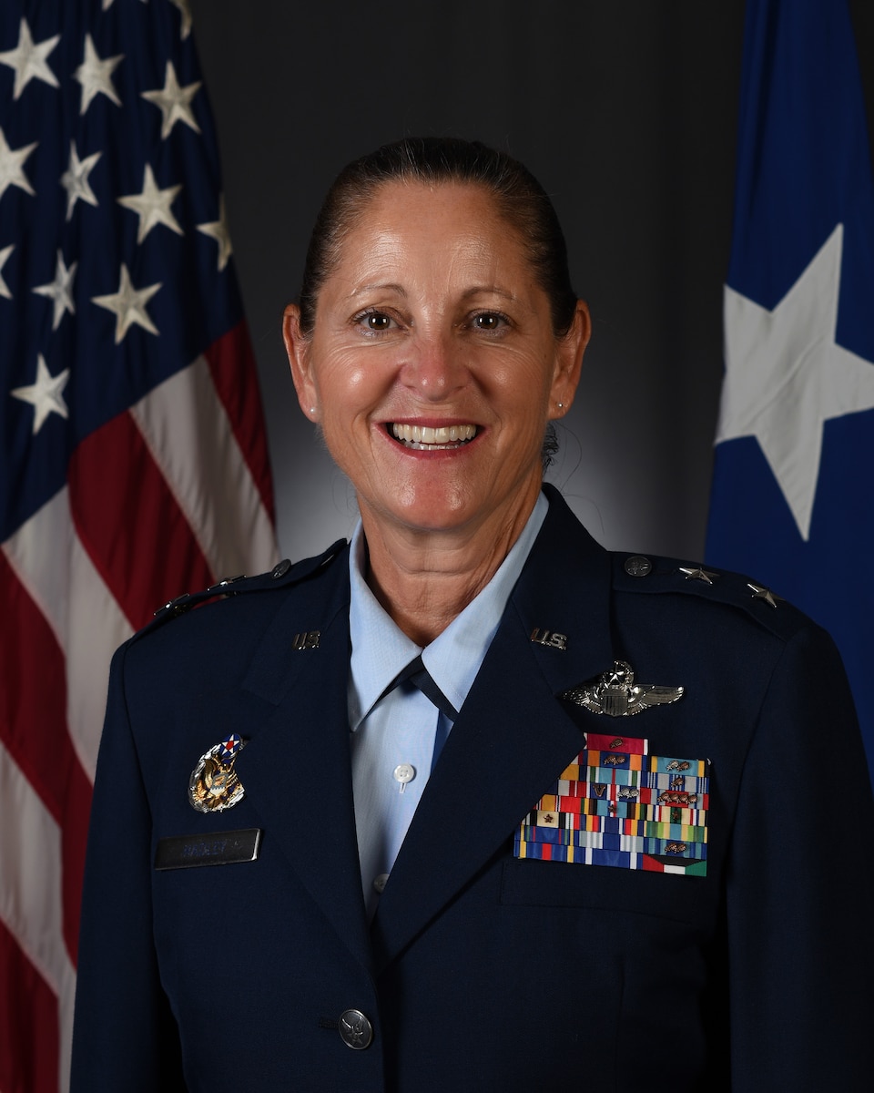 General officer official portrait.