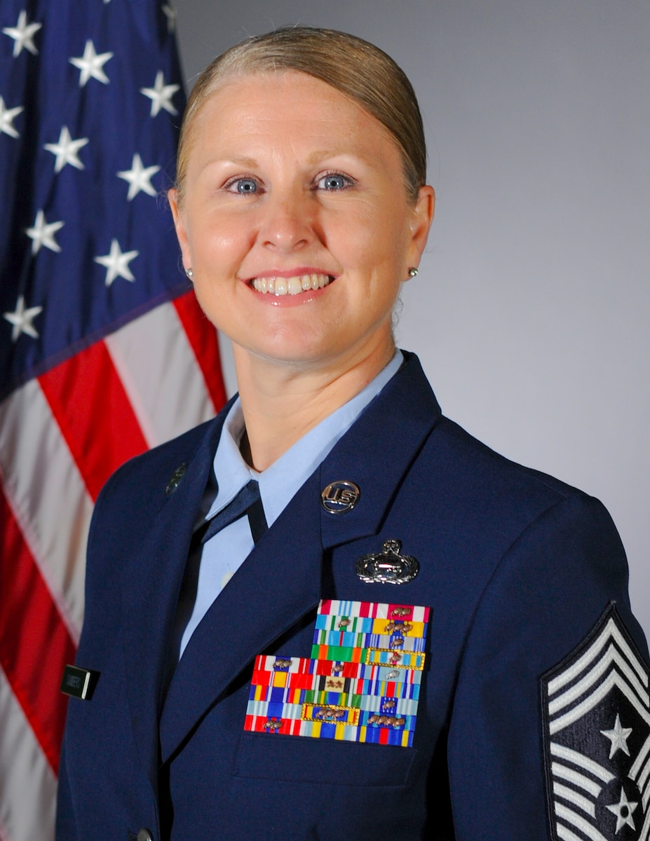 Chief Mast Sgt. Sanders official photo