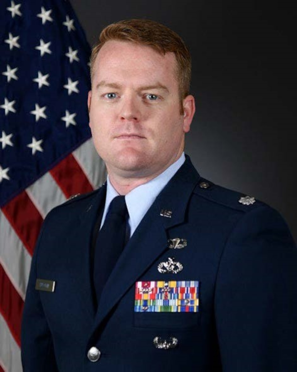 Lt Col Matthew Buscemi Official Studio Photo