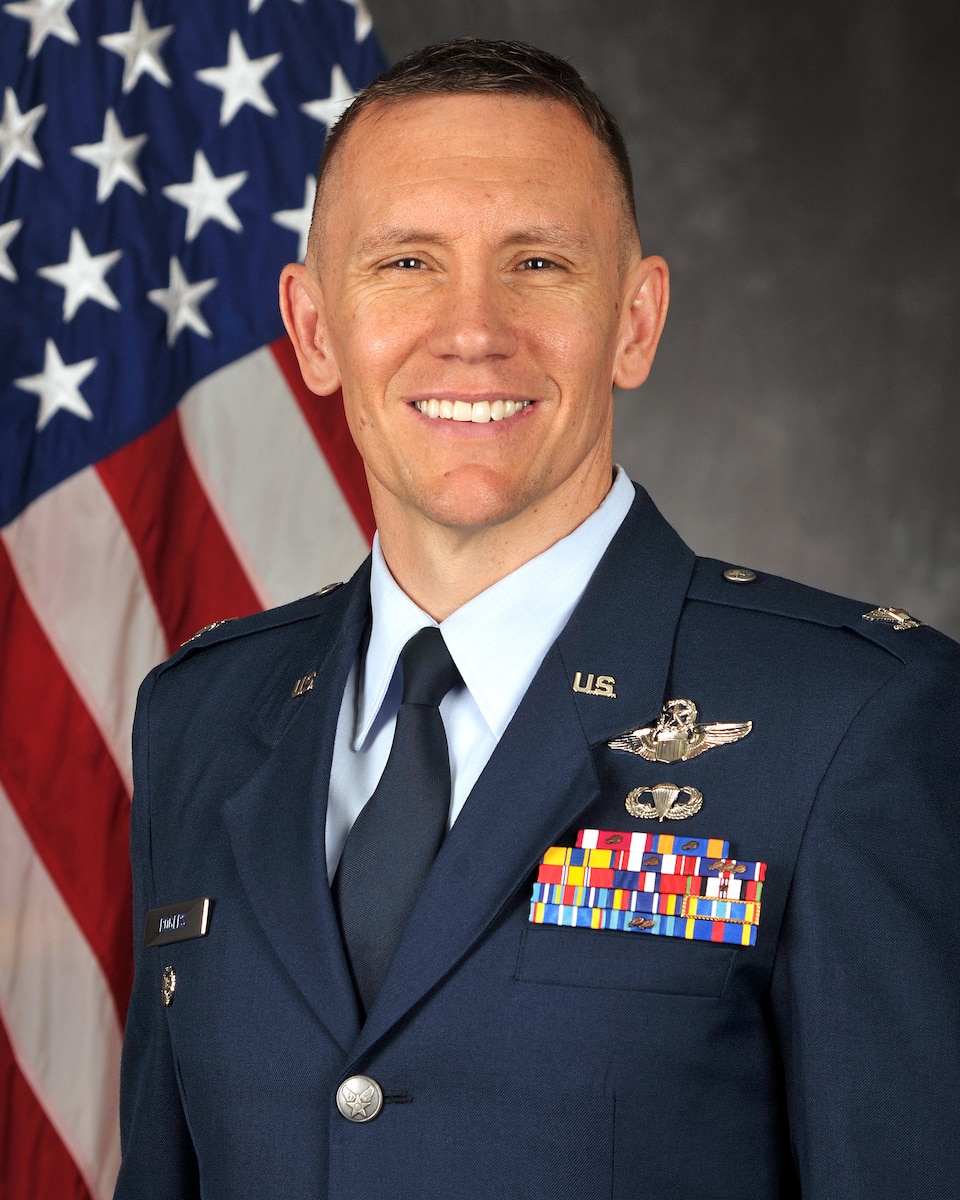Col Shane Rogers Official Photo