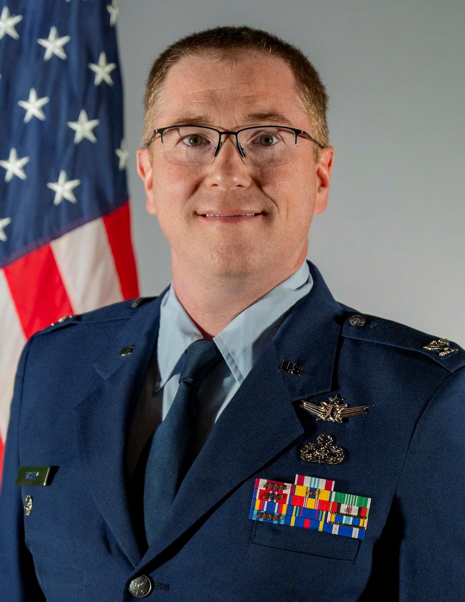 Col. Shaun Easley official photo.