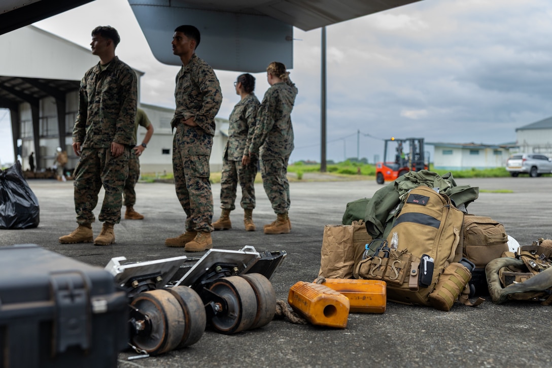 U.S. Marines with Marine Rotational Force – Darwin 25.3 unload supplies for urgent lifesaving support at Clark Air Base, Angeles, Philippines, July 26, 2025. At the request of the Government of the Philippines, U.S. Marines with the MRF-D 25.3 Marine Air-Ground Task Force are working alongside the Armed Forces of the Philippines to provide urgent lifesaving support to communities affected by consecutive storms and the southwest monsoon. The forward presence and ready posture of United States Indo-Pacific Command in the region facilitates rapid and effective response to crisis, demonstrating the U.S.’s commitment to Allies and partners during times of need. (U.S. Marine Corps photo by Sgt. Khalil Brown)
