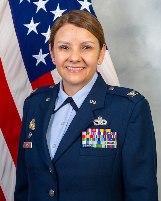 Col. Henry Official Studio Photo
