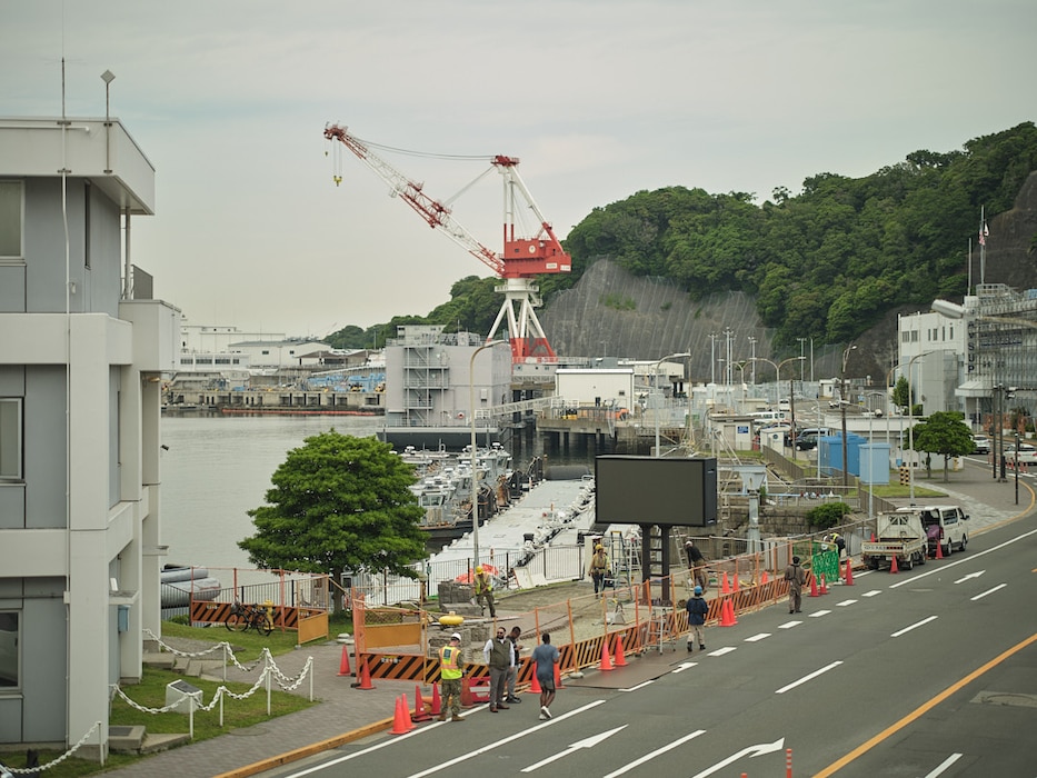 Commander, Fleet Activities Yokosuka (CFAY), Naval Facilities Command Far East (NAVFAC), and Defense Logisitics Agency (DLA)-contracted personnel began setting up a new LED display outside the James D. Kelley Fleet Recreation Center Thursday, May 29, 2025.