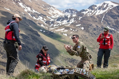 Army Guardsmen Conduct Training with Kosovo Search and Rescue Association