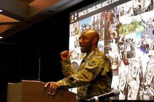 Lt. Gen. Sean A. Gainey, commanding general of U.S. Army Space and Missile Defense Command, talked on the importance of Army space and missile defense efforts to the Association of the U.S. Army’s Greater Los Angeles Chapter, or GLAC, May 29 in Long Beach, California. (U.S. Army photo by Sgt. Brandon Spillman)
