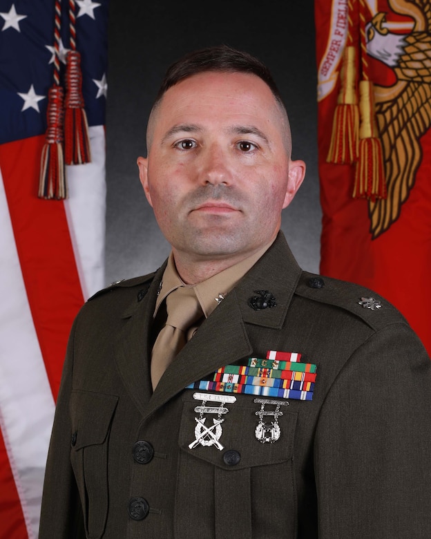 Inspector-Instructor
Combat Logistics Battalion 25