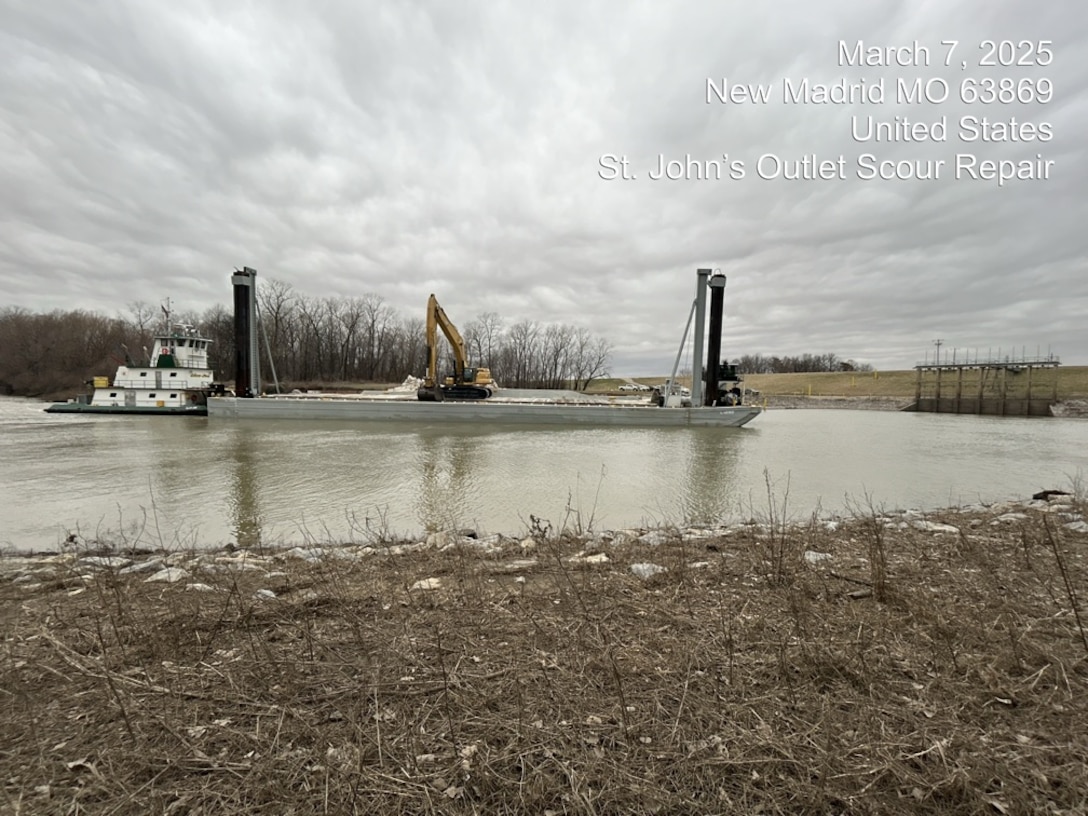 Crews working on the St. Johns Outlet Scour Repairs project near New Madrid, Missouri, are making great progress as they now work to place stone to protect the outlet control structure and bayou from erosion and scouring due to the interior drainage and Mississippi River backwater effects.  

This is part of our maintenance efforts to maintain the Mississippi River and Tributaries Project, ensuring the continued reliability of our flood risk management system in the valley.