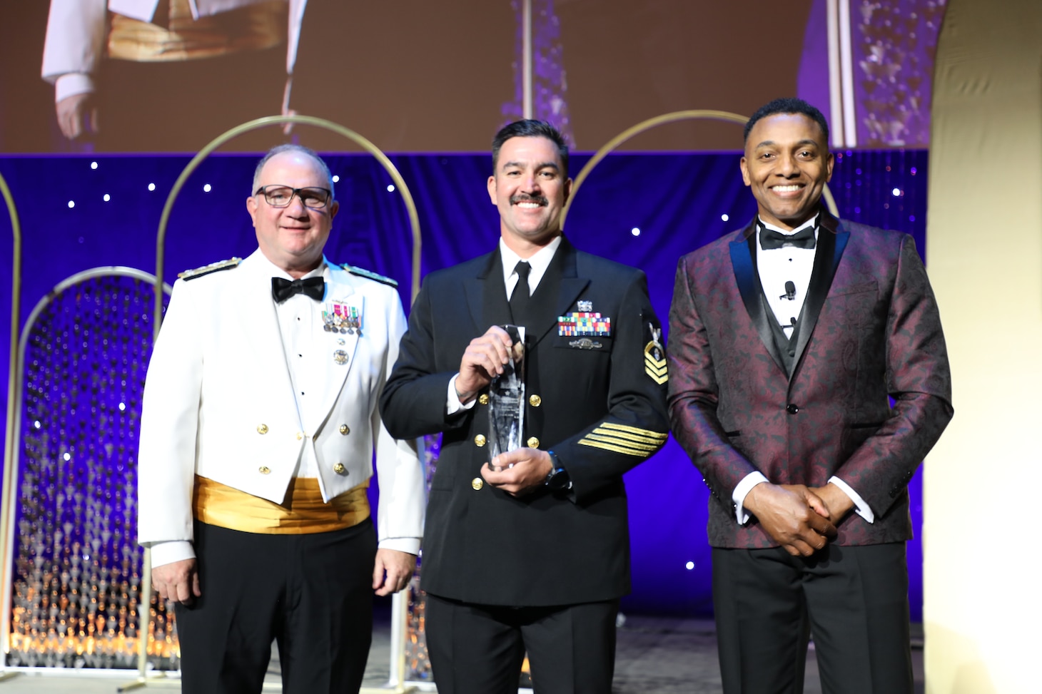 SEAL Delivery Vehicle Team ONE Teammate Receives Prestigious 2025 USO Service Member of the Year Award