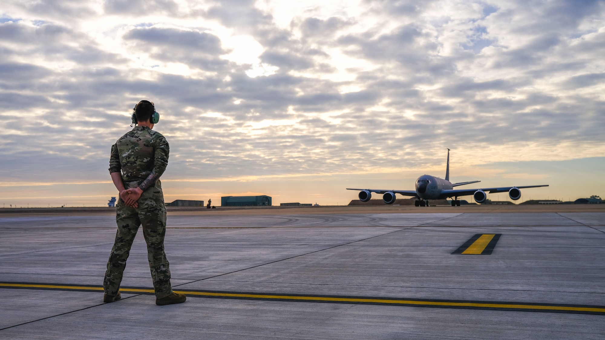 Airman 1st Class Asa Williams, 18th Maintenance Squadron crew chief, marshals a U.S. Air Force KC-135 Stratotanker during exercise RECCE-Edge 25 at Royal Australian Air Force Base Darwin, May, 21, 2025.
