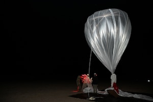 Soldiers Experiment with High Altitude Balloons during Arcane Thunder